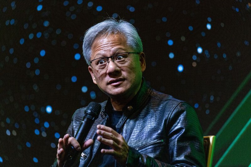 📈 Nvidia CEO 抓住 AI 热潮，出售价值 1.69 亿美元的股票Nvidia 首席执行官黄仁勋在六月出售了近 1.69 亿美元的股票，这是他单月最大的一次出售